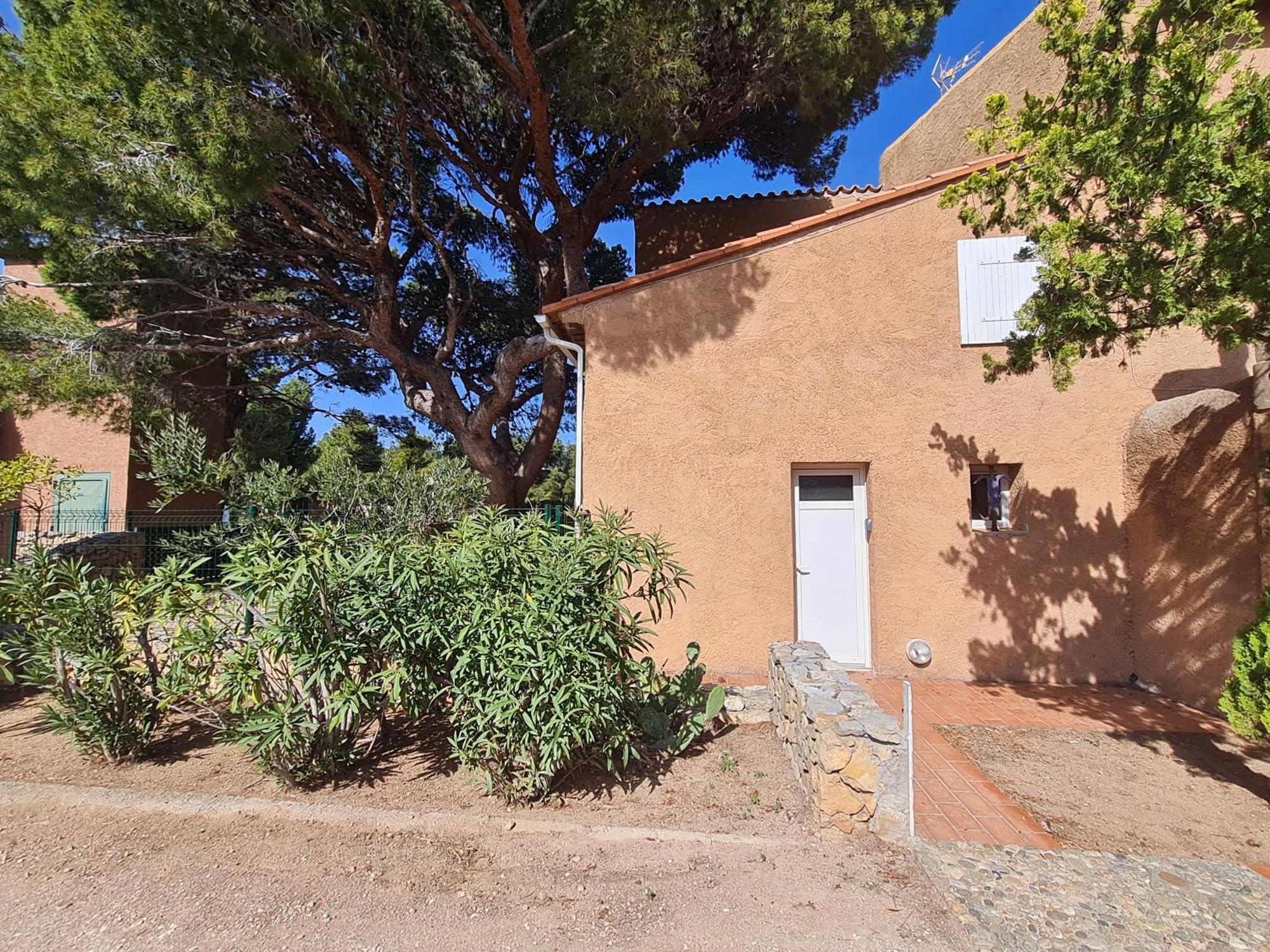 Paisible Maison A L'Ombre Des Pins Fitou Εξωτερικό φωτογραφία